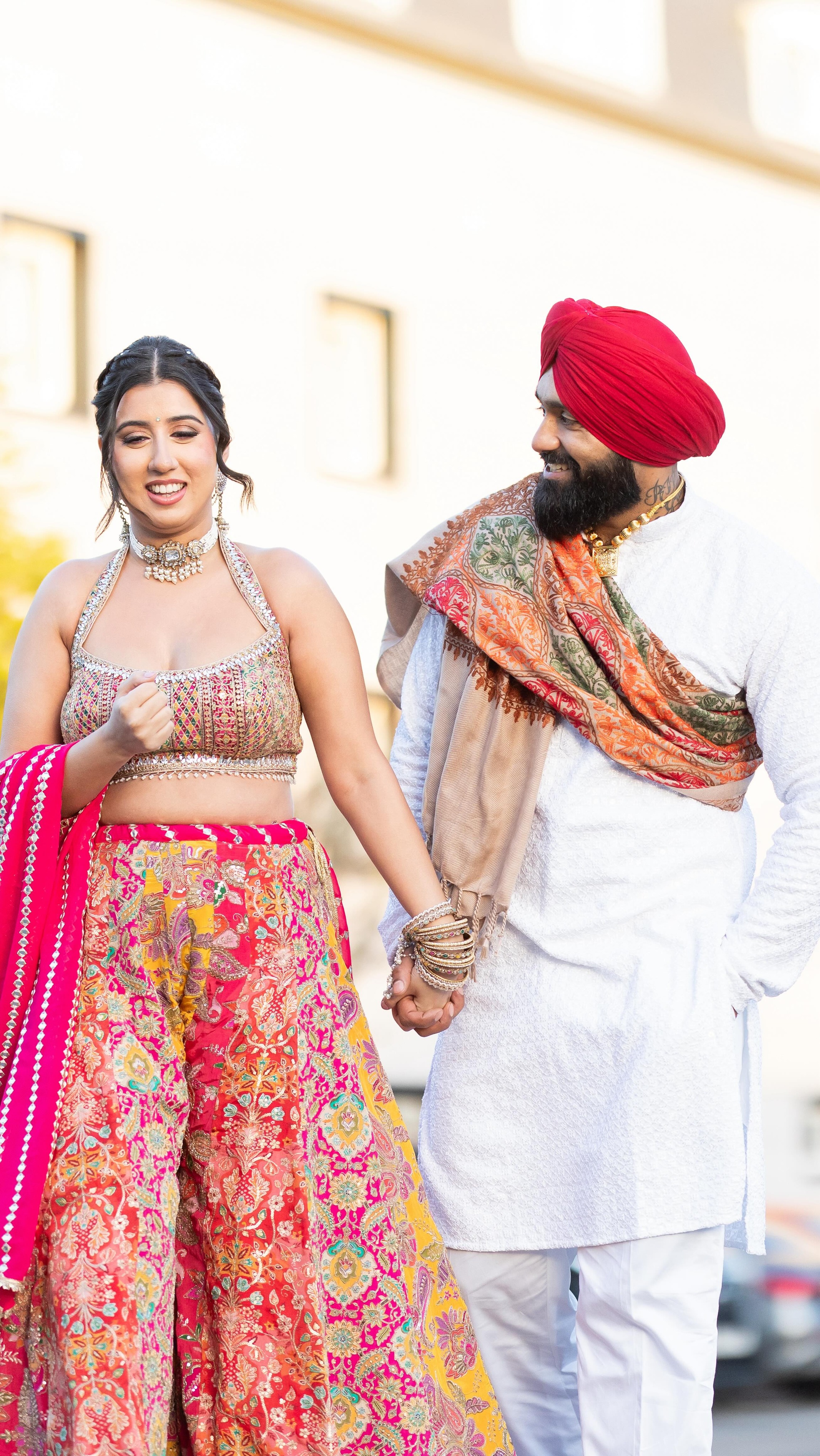 Raj & Priya’s Jago night 🕺🏽💃🏼

A celebration bursting with colour, energy, and pure joy… where every beat tells a story.

#JagoNight #SikhWedding #PreWeddingVibes #WeddingEnergy #UKWeddings

Makeup @zunaira.makeup 
Hair @hair.by.eimaan 
Mehndi @mehndibymanii 
Pagh @pagh_vala 
Dj @_djgavin @calibarevents 
Dhol @drumlineentertainment @jazzdrumline @ragzdrumline @h_bhamra @jsaund_